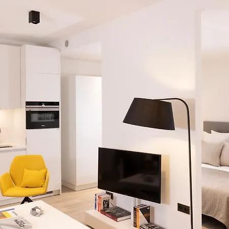 L-avenue Hotel 4*