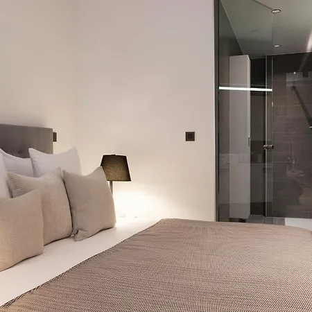 Hotel L-avenue Brussels